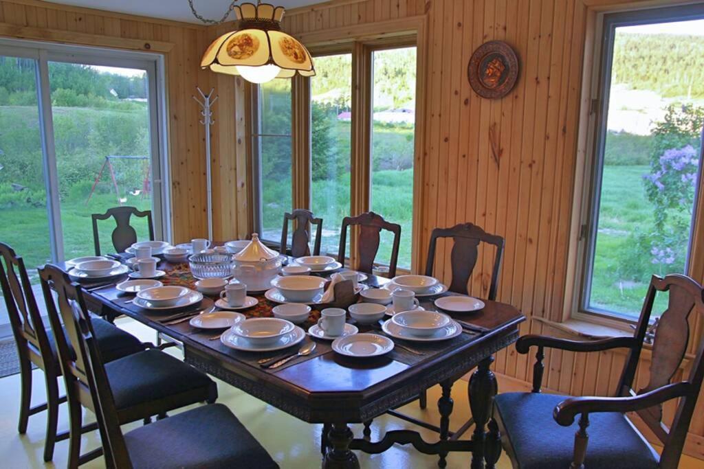 La Maison Du Capitaine Tadoussac Ngoại thất bức ảnh